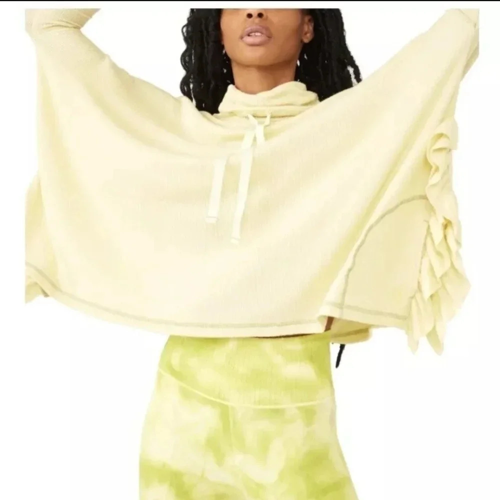 Free People Movement Come Closer Pullover Sweater XS Top Celery Juice Yellow
